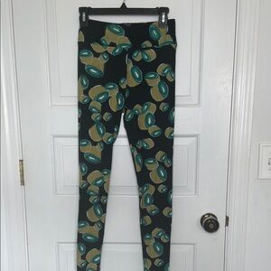 Stylish Printed Leggings - Black and Green